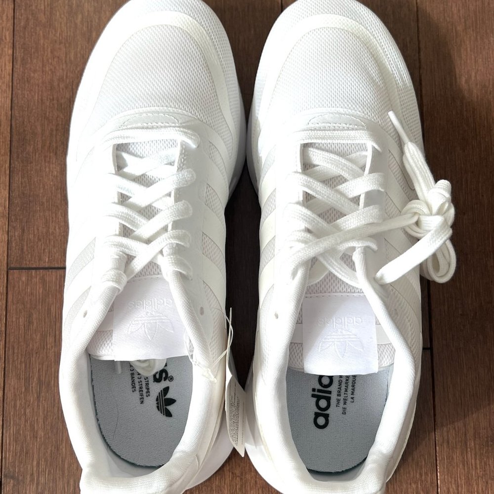 Adidas Originals Men size 6.5 Multix Cloud White Brand New